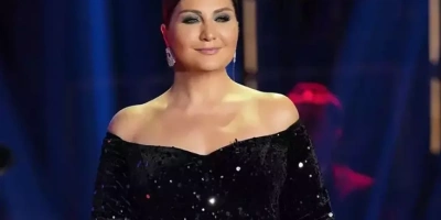 SİBEL CAN, 11 YAŞ KÜÇÜK SEVGİLİSİNİ HEDİYELERE BOĞDU