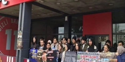 7 BİN KFC VE PİZZA HUT ÇALIŞANI SOKAKTA! KRİZ DERİNLEŞİYOR!