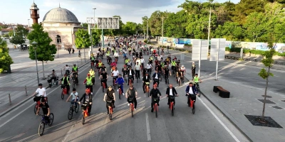 AVRUPA BİSİKLET BAŞKENTİ KONYA’DA ŞEHİR MERKEZİ VE 28 İLÇEDE AYNI ANDA BİNLERCE BİSİKLETSEVER PEDAL ÇEVİRDİ