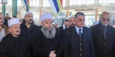 İSRAİL DESTEKLİ DÜRZİLER, SÜVEYDADA YEREL YÖNETİM İLAN ETTİLER