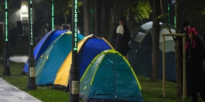 İSTANBULDAKİ DEPREMLERİN ARDINDAN ÇADIR SATIŞLARI 5,5 KAT ARTTI