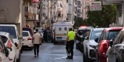 İZMİRDE POLİS MERKEZİNE SİLAHLI SALDIRIDA 2 POLİS ŞEHİT OLDU, 2Sİ POLİS 3 KİŞİ YARALANDI