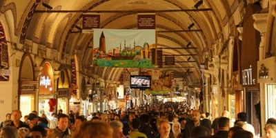 KAPALIÇARŞIDA KAÇAK PIRLANTA OPERASYONU: 40 KİŞİ GÖZALTINA ALINDI