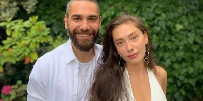 Magazin NESLİHAN ATAGÜL VE KADİR DOĞULU ÇİFTİNDEN BEBEK MÜJDESİ