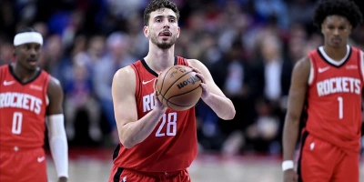 NBA PLAY OFFLARINDA ALPEREN ŞENGÜNÜN DOUBLE-DOUBLEI ROCKETSIN GALİBİYETİNE YETMEDİ