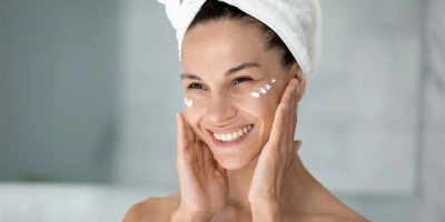 YAŞLANMA KARŞITI ÜRÜN VE İŞLEMLERLE İLGİLİ DİKKAT EDİLMESİ GEREKEN 5 GERÇEK