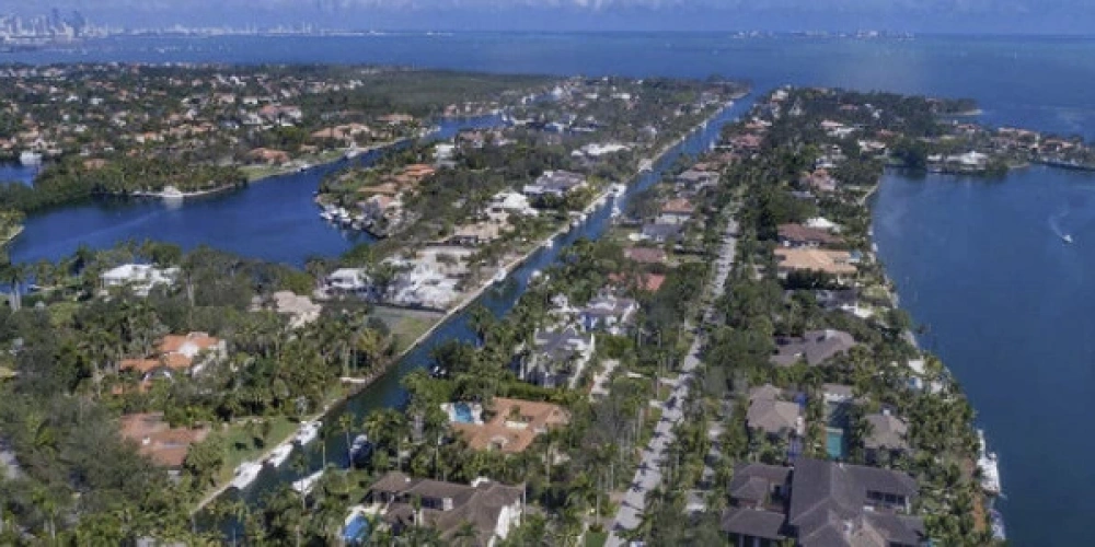 AMERİKANIN EN PAHALI MAHALLESİ ARTIK MIAMIDE