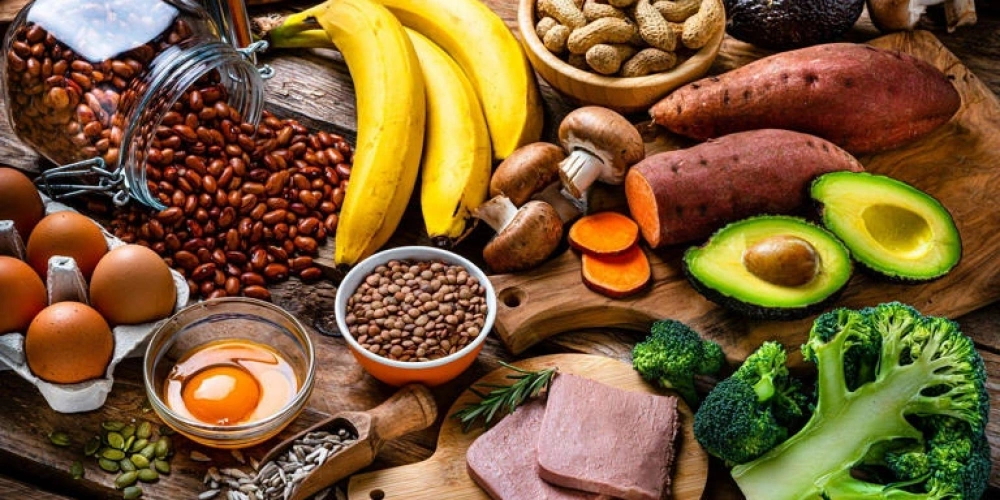 B VİTAMİNLERİ NEDİR VE NEDEN İHTİYAÇ DUYARIZ?