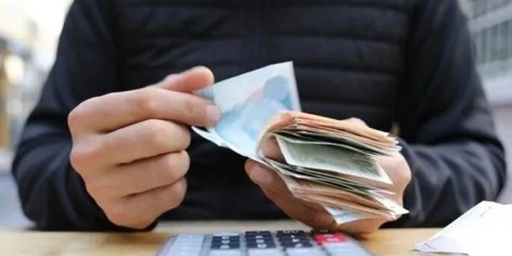 BAKAN ŞİMŞEK İMZALADI: MAAŞ ZAMLARI VE YENİ KIDEM TAZMİNATI TAVANI NETLEŞTİ