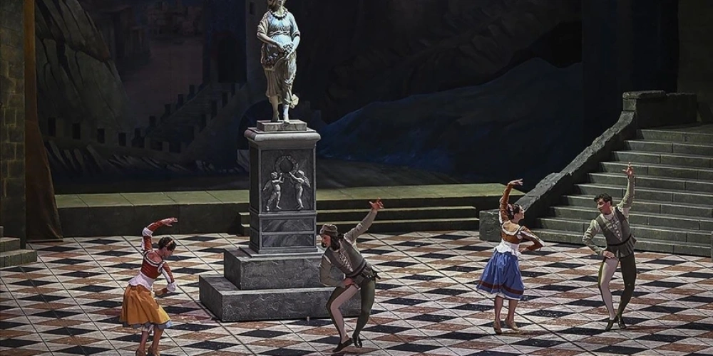 BOLŞOY BALE VE ORKESTRASI, İSTANBULDA İLK KEZ ROMEO VE JULİET İLE SANATSEVERLERLE BULUŞTU