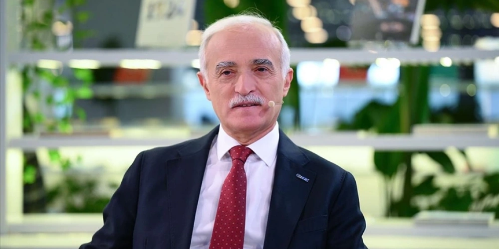 DEİK BAŞKANI OLPAK: (2026 ÖNGÖRÜSÜ) 2025E GÖRE DAHA İYİLEŞMİŞ, RAHATLATMALARIN OLACAĞI BİR YIL GÖRÜYORUZ