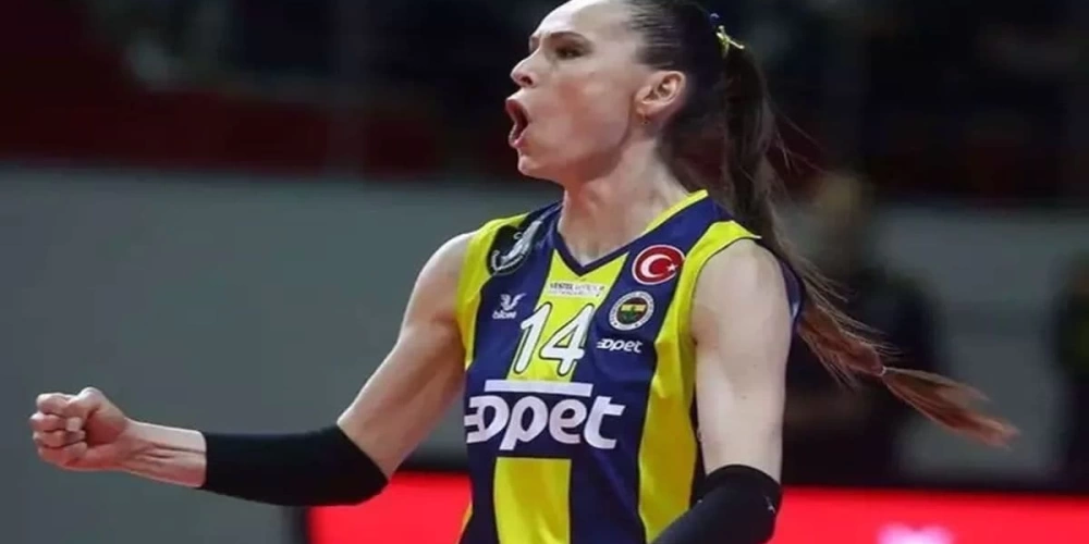 EDA ERDEM, VOLEYBOLU BIRAKIYOR! FENERBAHÇEDEKİ YENİ GÖREVİ BELLİ OLDU
