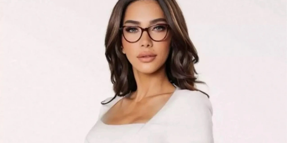 ELA RÜMEYSA CEBECİ KİMDİR, KAÇ YAŞINDA, NERELİ?