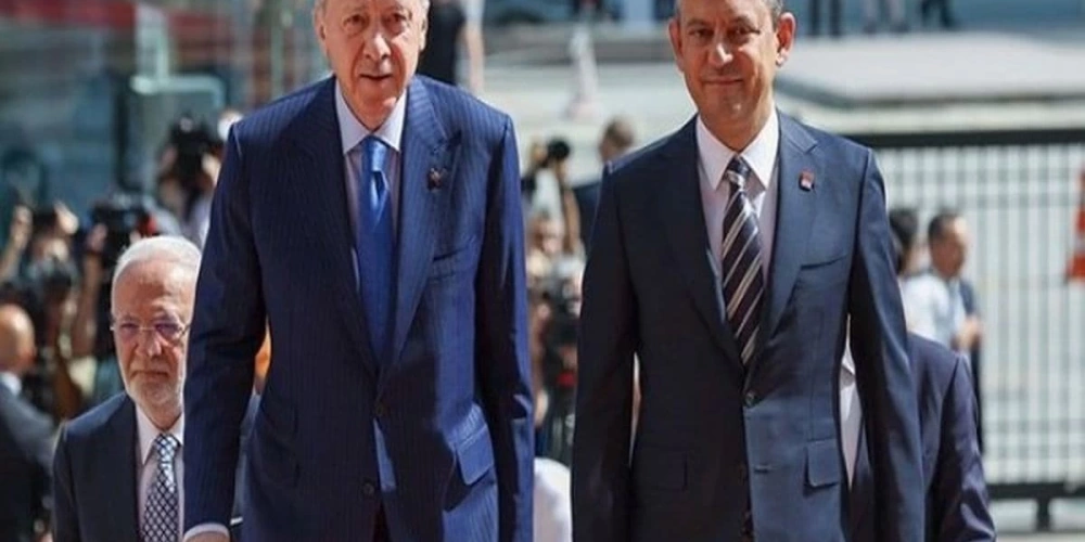 ERDOĞANDAN ÖZELE 500 BİN TLLİK TAZMİNAT DAVASI