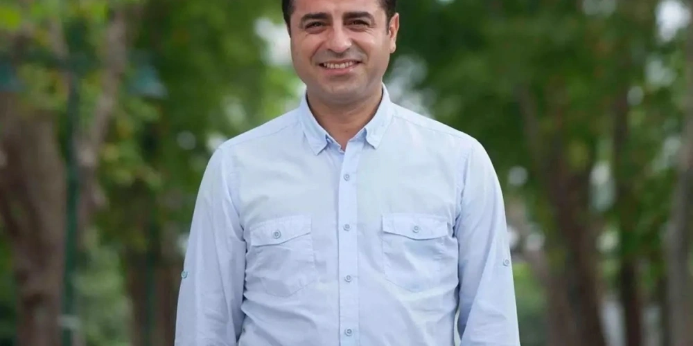 SELAHATTİN DEMİRTAŞIN AVUKATLARI, TAHLİYE İÇİN İSTİNAFA BAŞVURDU