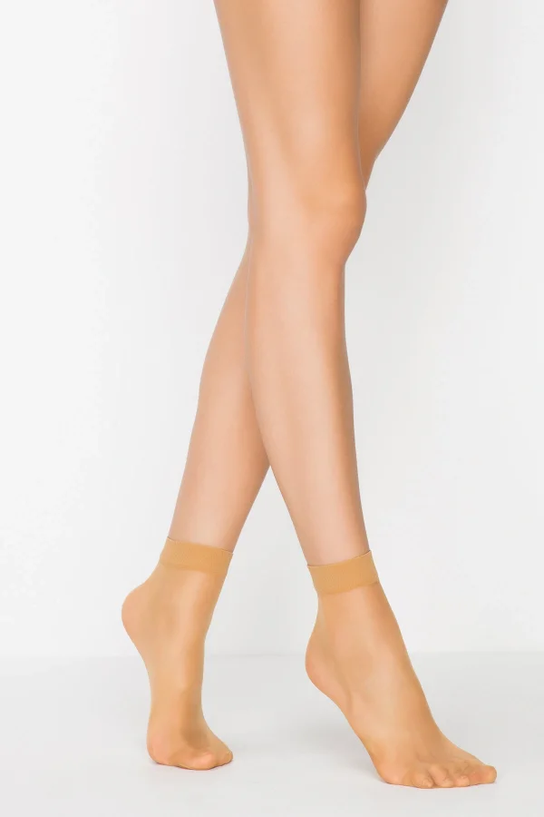 Penti Yok Gibi İnce Soket Çorap