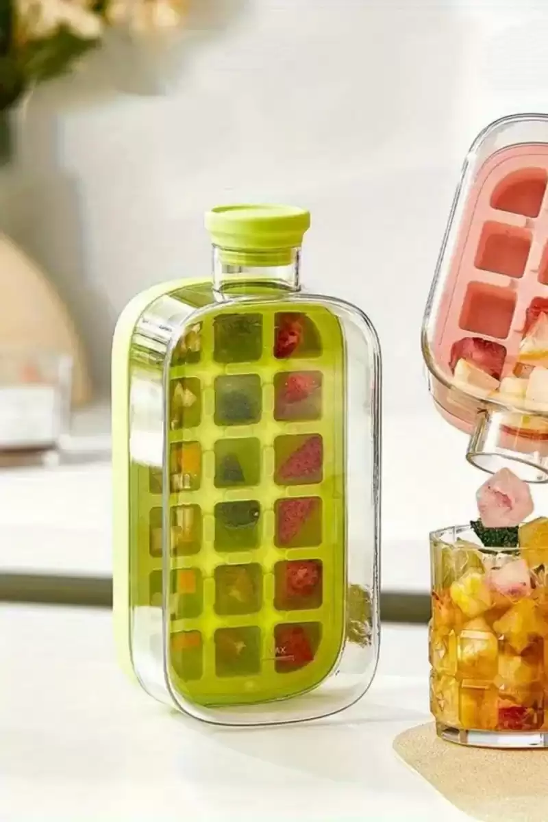 Yeni Nesil Pipetli Buz Kalıbı Büyük Matara Buz Kalıbı Su Şişesi Kapaklı Taşınabilir Buz Küpü 800ml