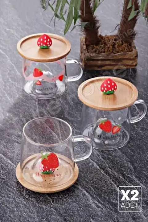 2li Bambu Kapaklı Çilek Meyve Figürlü Cam Bardak Baskılı Meşrubat Kupası Çay Bardağı 280 ml.