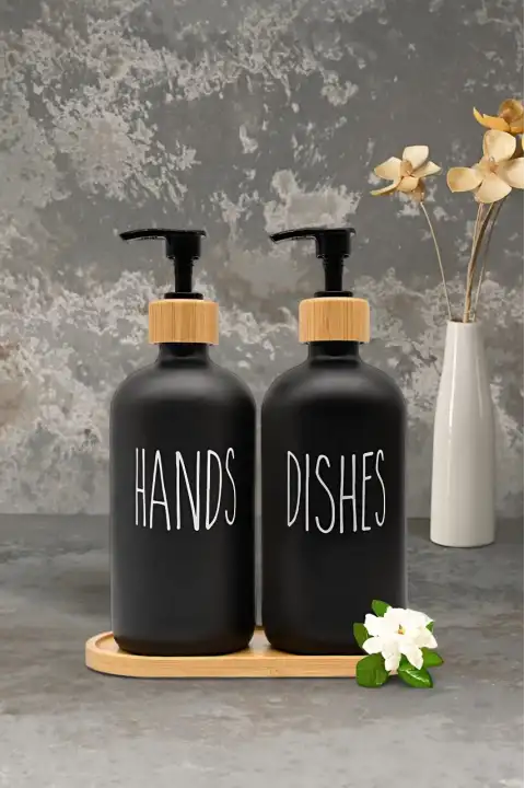 2’li Hands Dishes Soft Siyah Dekoratif Mutfak Banyo Sıvı Cam Sabunluk Seti 500ml Bambu Stantlı Set
