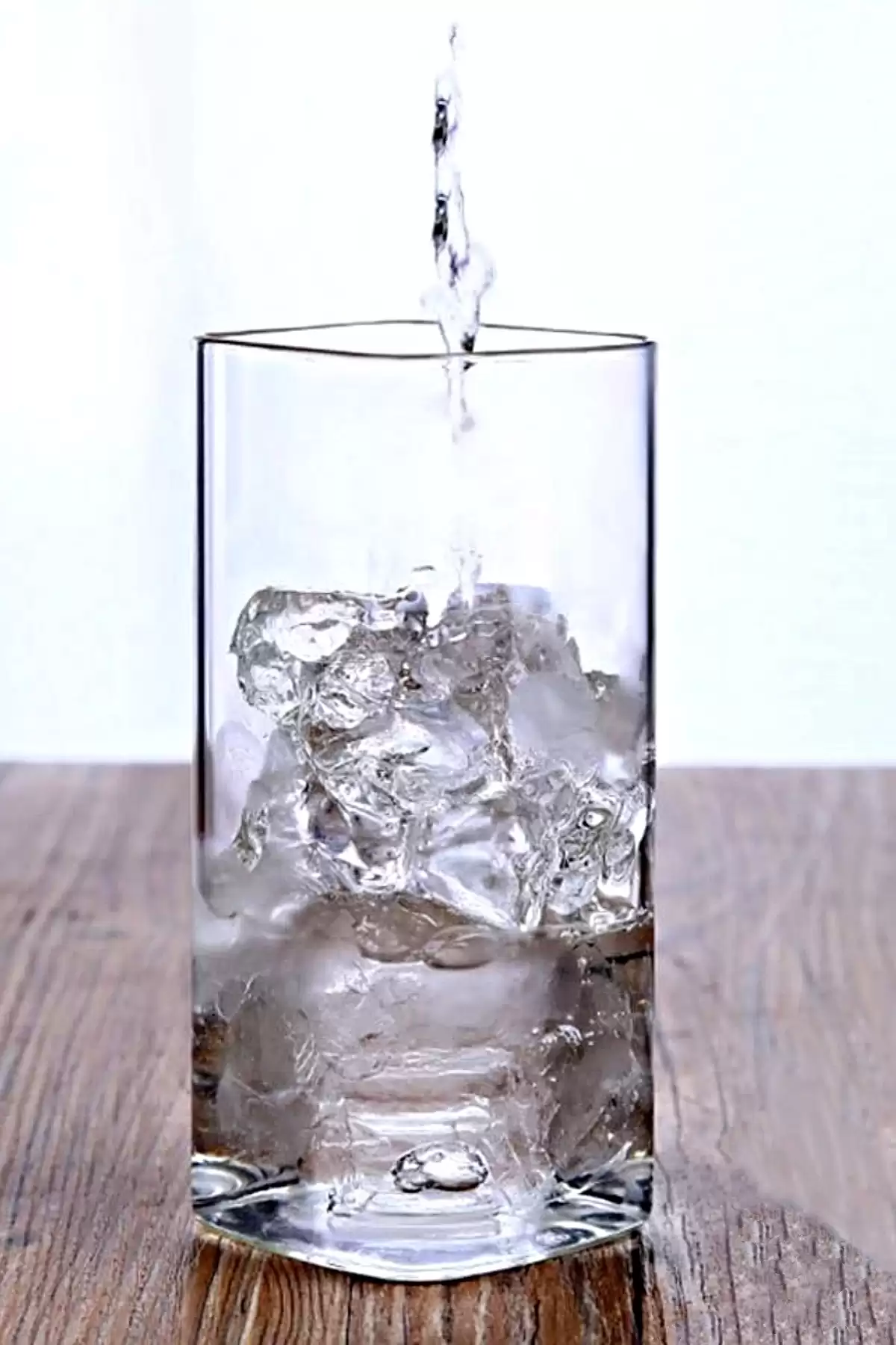 6 Adet Pipetli Kare Still Cam Bardak 350ml Isıya Dayanıklı Retro Kahve Sunum Kokteyl Bardağı Seti