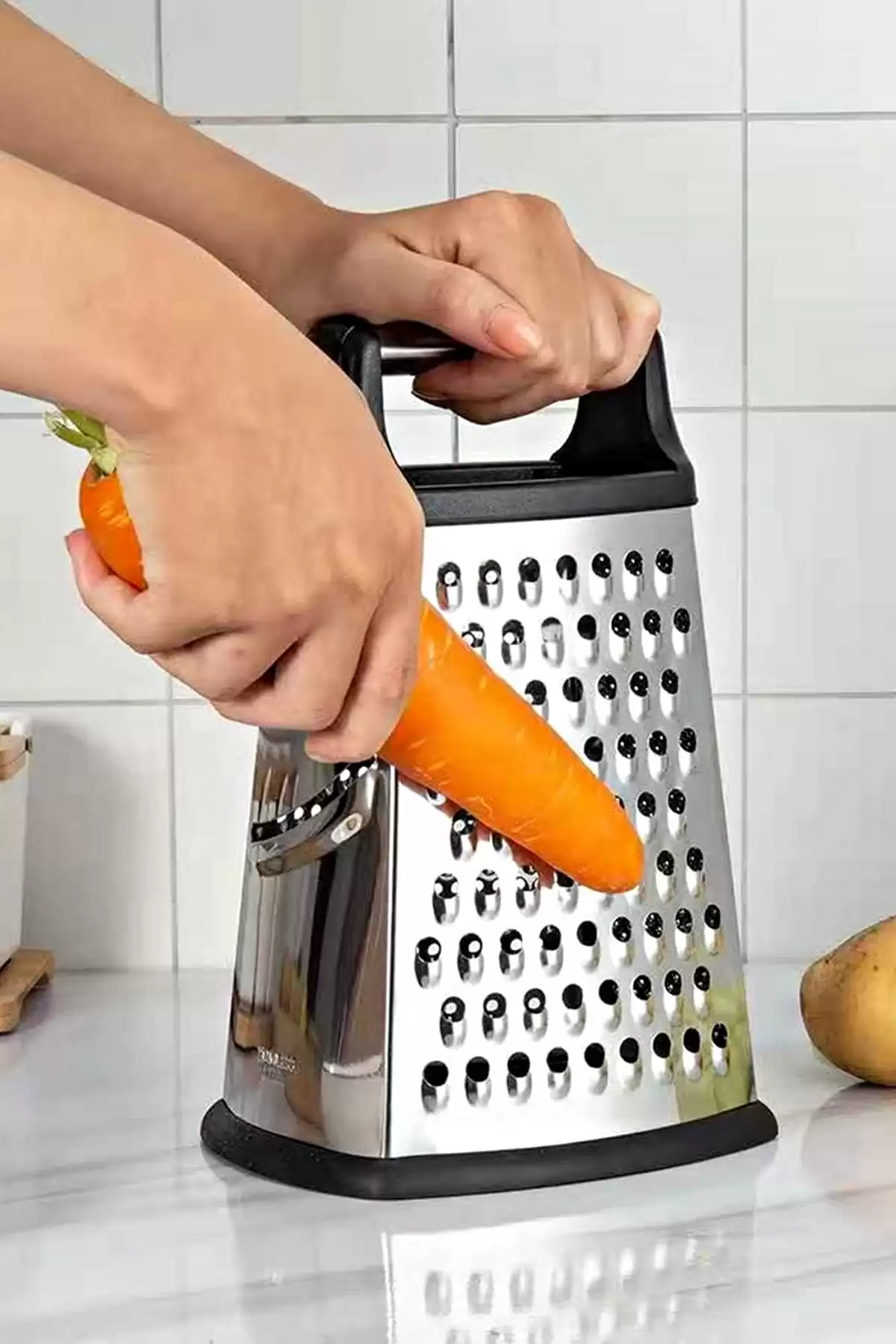 2li Büyük Boy Çelik Rende Silikon Tabanlı 4 Fonksiyonlu Sarımsak Peynir Sebze Doğrayıcı Rende