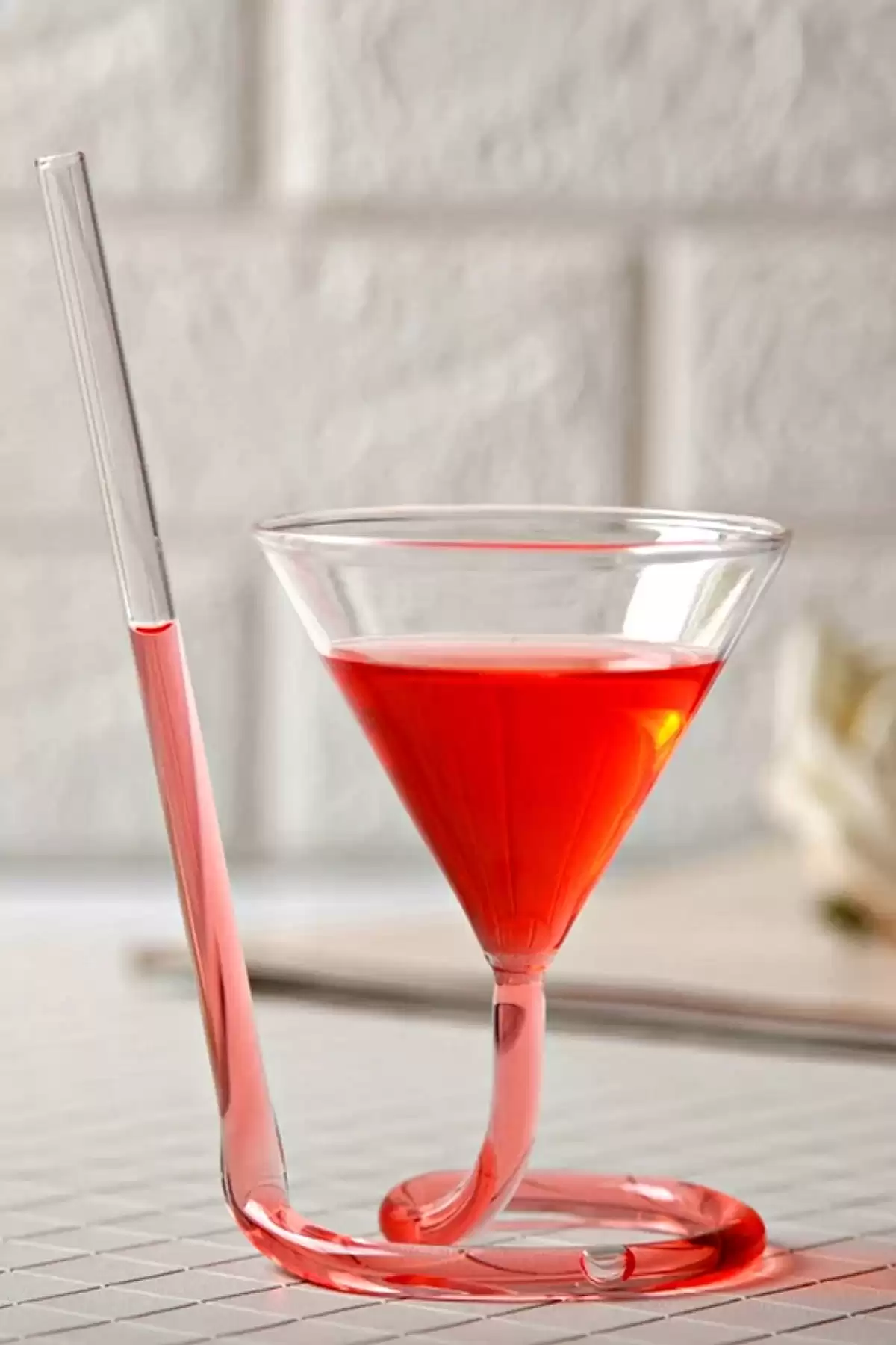 Spiral Cocktail Kendinden Pipetli Martini Kokteyl Sunum Bardağı New Stil Cam Meşrubat İçki Bardağı