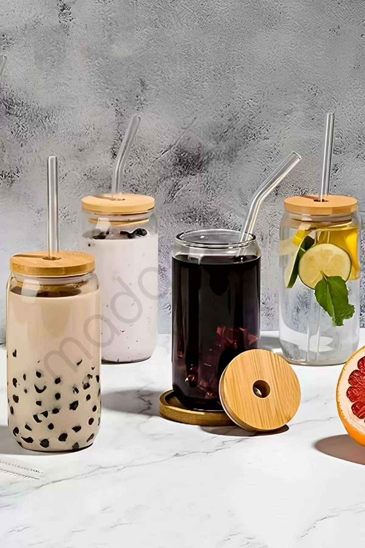 4lü Bambu Kapaklı Pipetli Cam Bardak Isıya Dayanıklı Borosilikat Kola Şekilli Kahve Sunum Bardağı