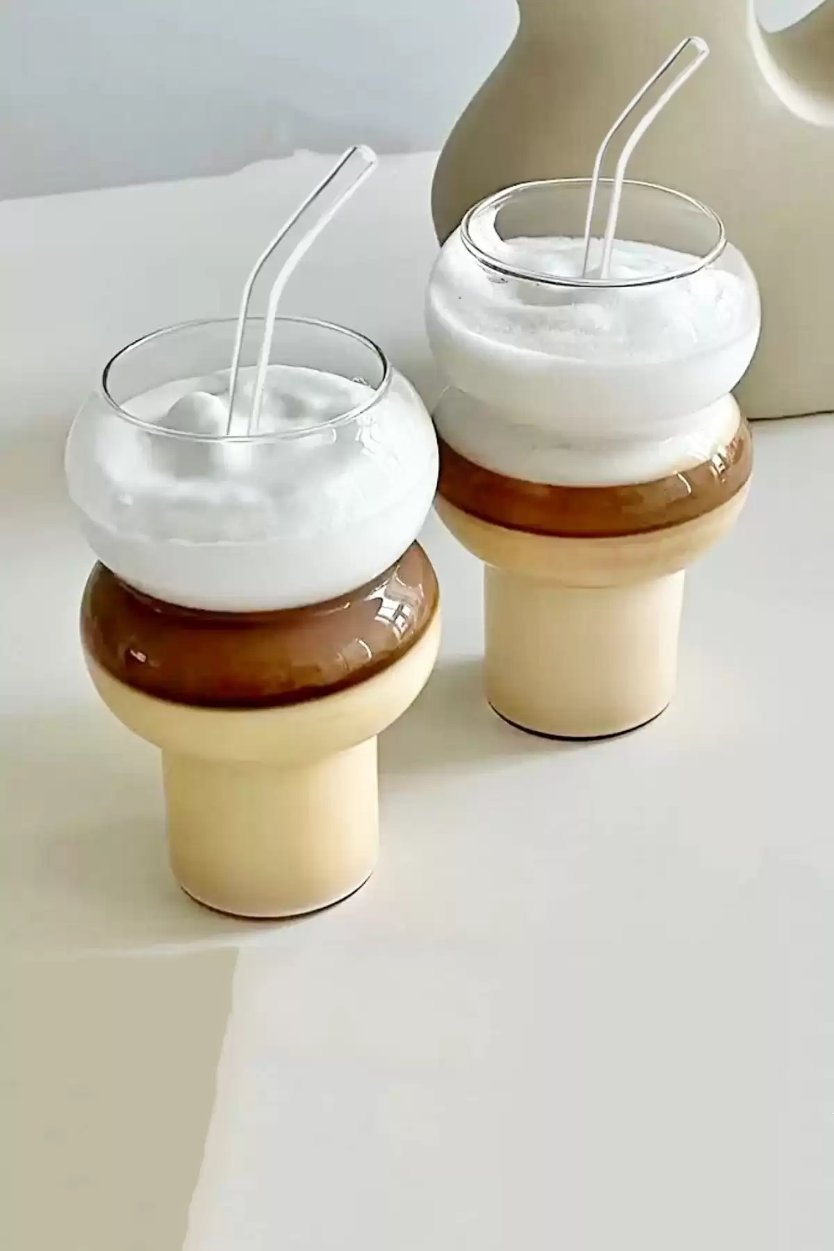 6lı Pipetli Dalgalı Külah Cam Bardak Seti Limonata Meşrubat Kokteyl Kahve Sunum Bardağı 400 ml.