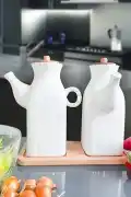 Porselen Yağdanlık Bambu Kapaklı Vakumlu Beyaz Zeytinyağı Ayçiçek Yağlık Sosluk Sirkelik 1000 ml. - Görsel 2