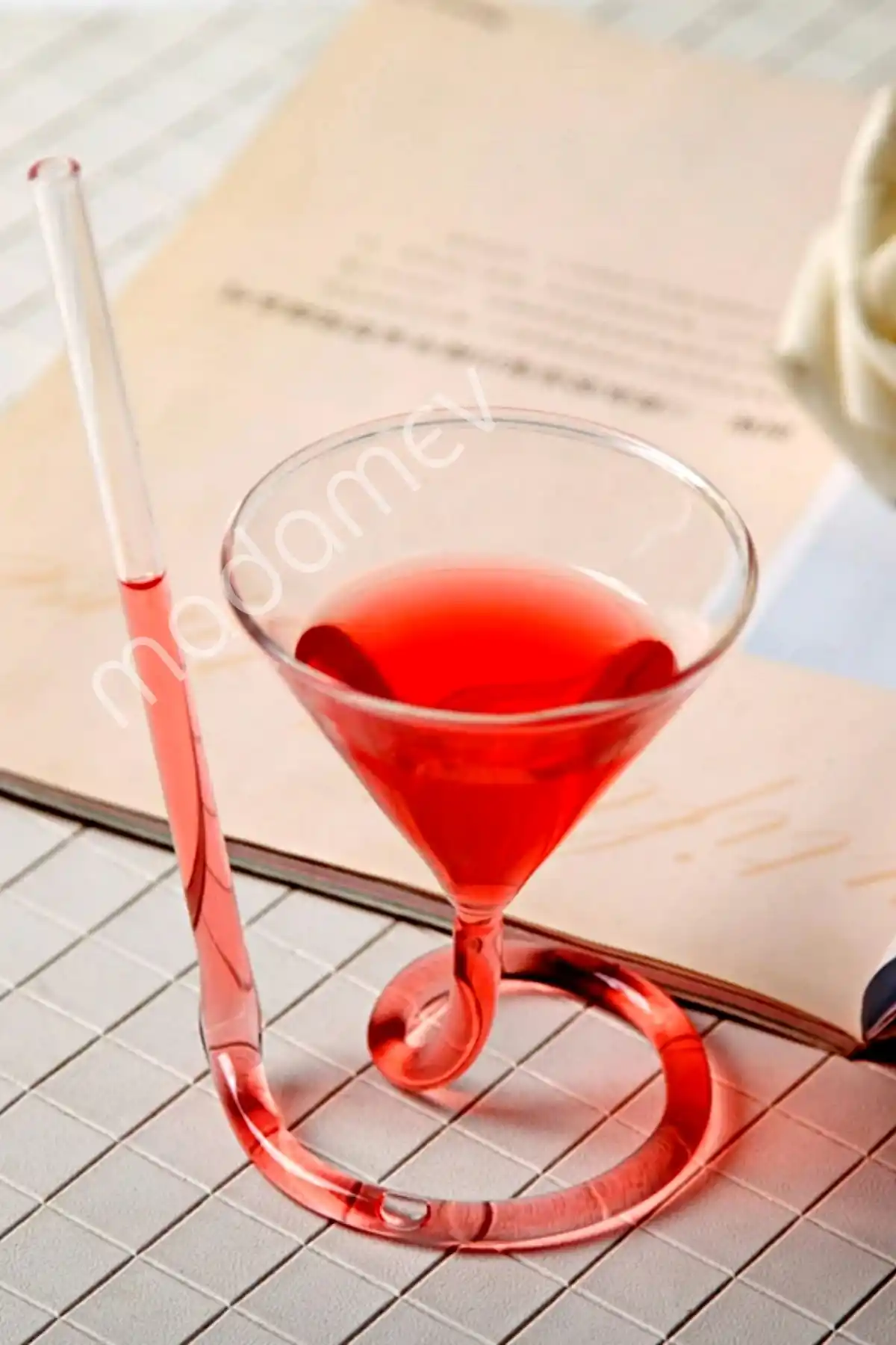 Spiral Cocktail Kendinden Pipetli Martini Kokteyl Sunum Bardağı New Stil Cam Meşrubat İçki Bardağı