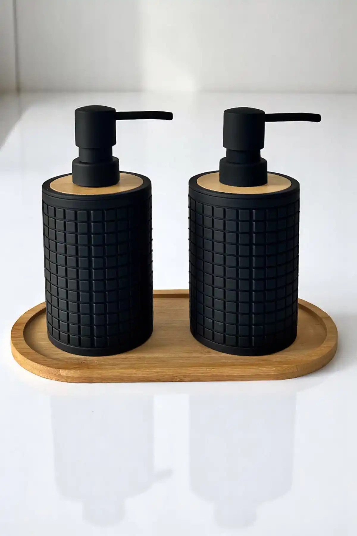 2li Retro Still Sıvı Sabunluk Seti 500ml Mutfak Siyah Hands Dishes Kare Figürlü Bambu Stantlı Set