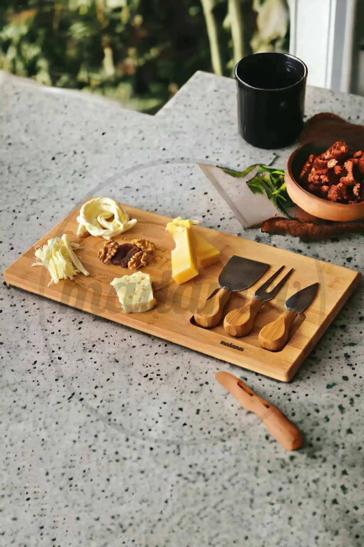 Gourmet Cheese Peynir Sunum Tahtası 3 Bıçaklı Naturel Bambu Kahvaltı Servis Sunum Yemek Tabağı Seti