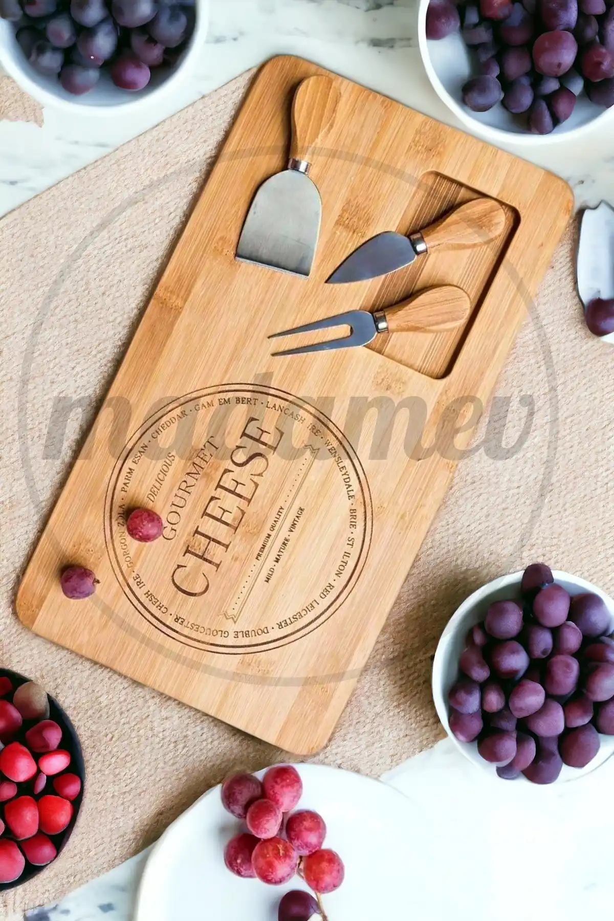 Gourmet Cheese Peynir Sunum Tahtası 3 Bıçaklı Naturel Bambu Kahvaltı Servis Sunum Yemek Tabağı Seti