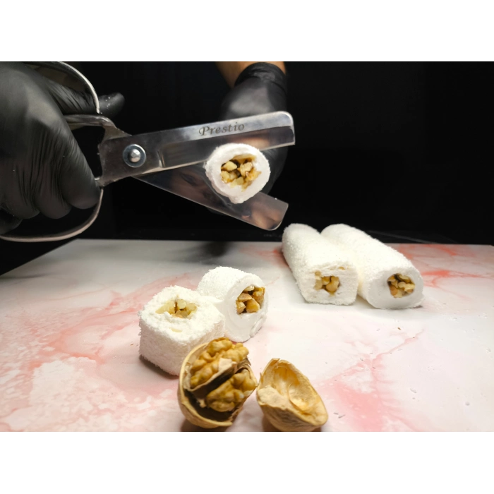 Sultan Cevizli Sarma Lokum 700g, Premium Metal Kutuda Türk Lokumu