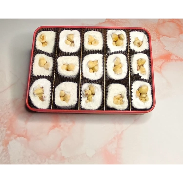 Sultan Fındıklı Sarma Lokum 400g, Premium Metal Kutuda Türk Lokumu