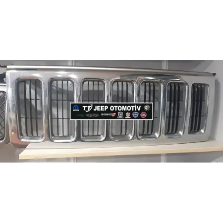 2005-2010 Jeep Commander (XH) Ön Izgara - 2.El