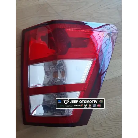 2005-2010 Jeep Grand Cherokee (WH) sağ arka stop 55156720AH