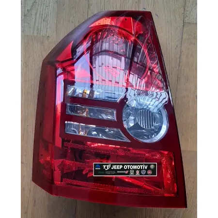 2008 - 2010 Chrysler 300C Sol Arka Stop 04806373AD K04806373AD