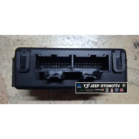 2008 - 2013 GM Chevrolet Tahoe Gateway Control Module 25883951 - 2.El