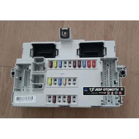 2010-13 Alfa Romeo Giulietta Body Beyni (BCM) 50520758 50530005 - 2.El