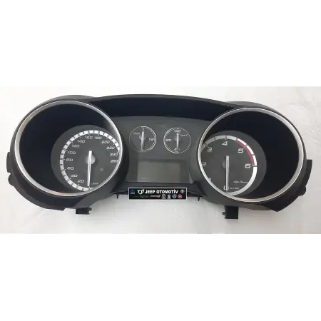 2010 - 2013 Alfa Romeo Giulietta Gösterge Paneli 50527456
