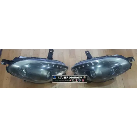 2010-2020 Alfa Romeo Giulietta Far 50520228 Sağ 50520220 Sol - 2.El Ürün