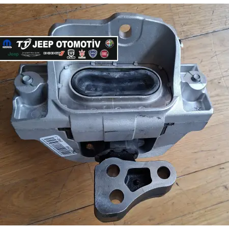 2011 - 2017 Fiat Freemont Dodge Journey Motor Kulağı 05147131AD