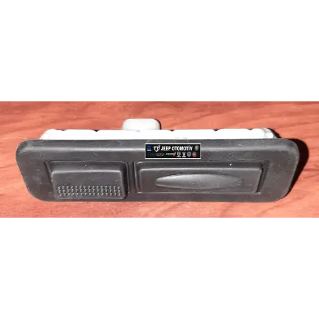 2014-2018 Jeep Renegade / Fiat Egea Bagaj Kapı Düğmesi 52030366
