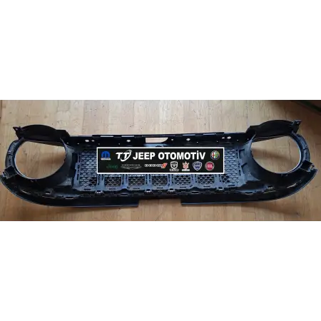 2014 - 2018 Jeep Renegade Ön Izgara Panjur - Karbon Gri - 2.El