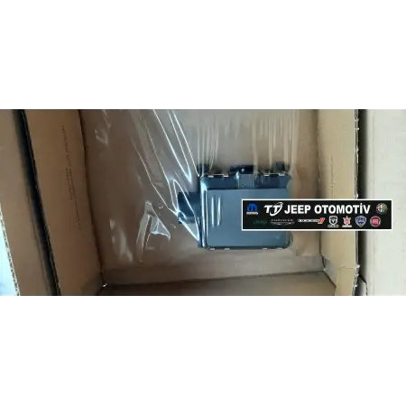 2018-2022 Jeep Renegade ACC Radar Sensörü Modülü 52147855