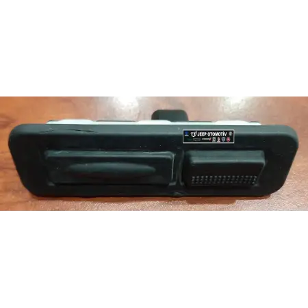 2022-24 Alfa Romeo Tonale / Giulia Bagaj Kapağı Düğmesi 50554695 - 2.El