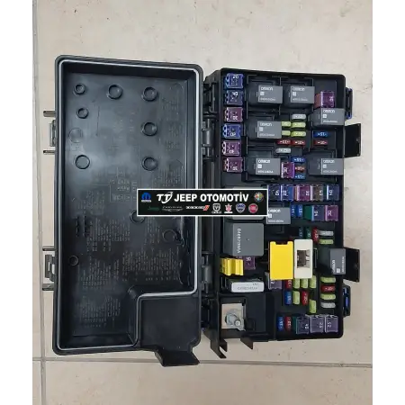 2010 Jeep Cherokee (KK) Sigorta Kutusu 04692297AJ Sıfır Orijinal