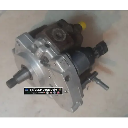 Dodge Nitro Voyager 2.8 CRD Yakıt Pompası 35022104H 0445010152