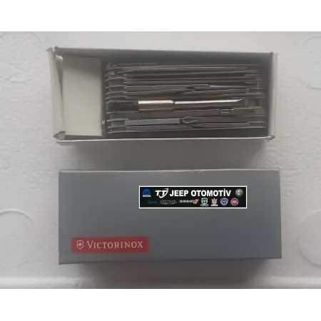 Jeep Marka Victorinox çok amaçlı siyah renk çakı